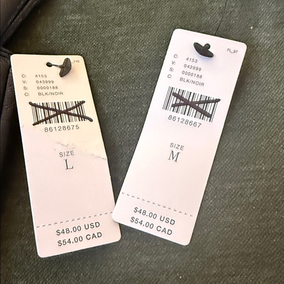 Anthropologie Maeve Short Faux-Leather Texting Gloves in Black - Picture 3 of 4